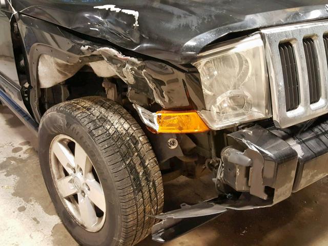 1J8HG48K58C132525 - 2008 JEEP COMMANDER BLACK photo 9