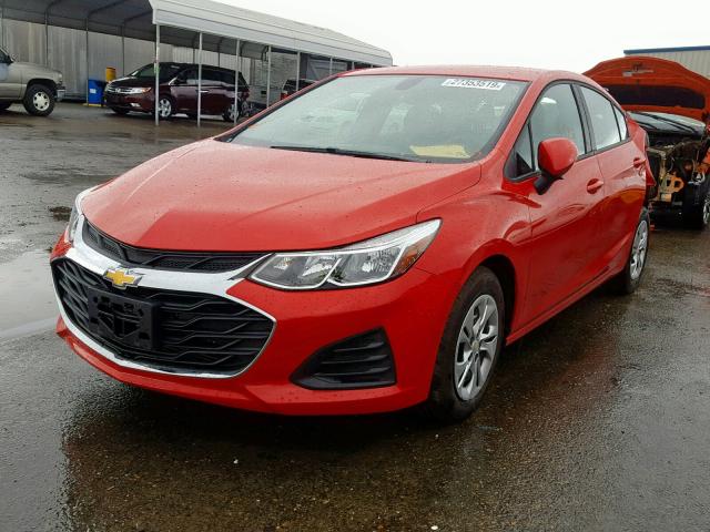 1G1BJ5SM9K7102838 - 2019 CHEVROLET CRUZE RED photo 2