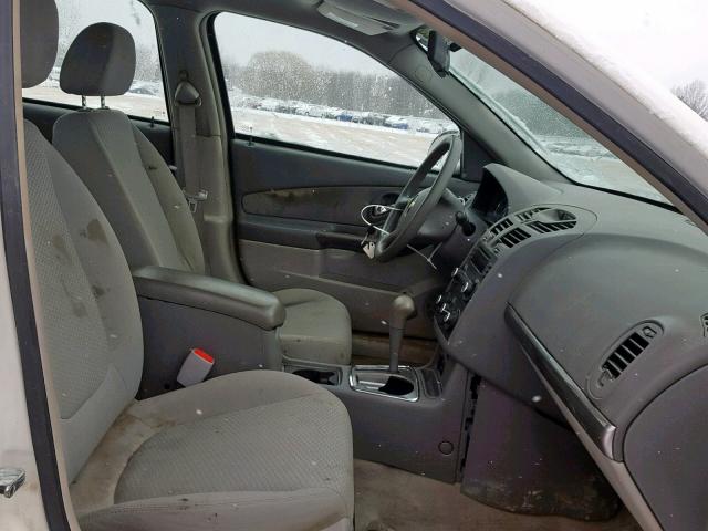 1G1ZS58F88F103076 - 2008 CHEVROLET MALIBU LS Weiß Foto 5