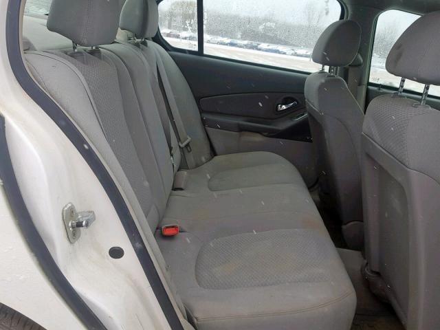 1G1ZS58F88F103076 - 2008 CHEVROLET MALIBU LS Weiß Foto 6