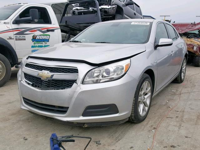1G11D5RR3DF110155 - 2013 CHEVROLET MALIBU 1LT ვერცხლისფერი ფოტო 2