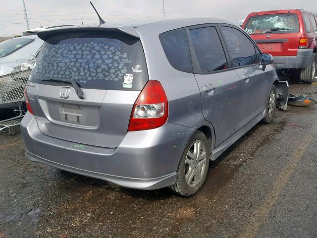 JHMGD37668S047515 - 2008 HONDA FIT SPORT SILVER photo 4