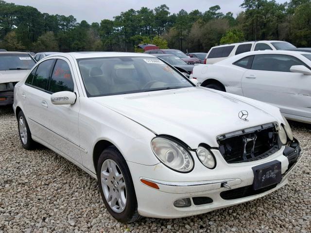 WDBUF65J85A700496 - 2005 MERCEDES-BENZ E 320 WHITE photo 1