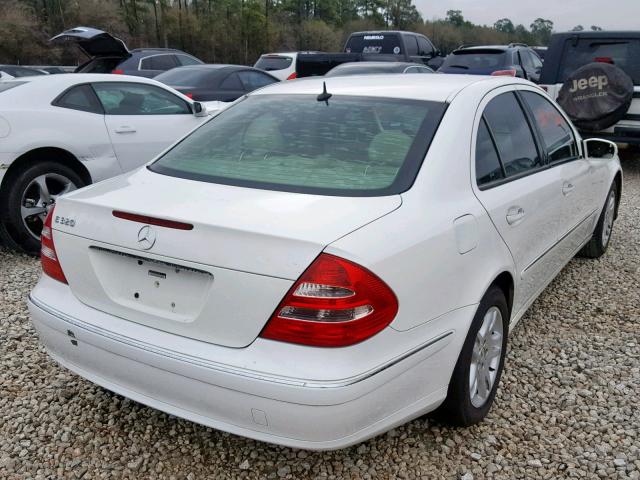 WDBUF65J85A700496 - 2005 MERCEDES-BENZ E 320 WHITE photo 4