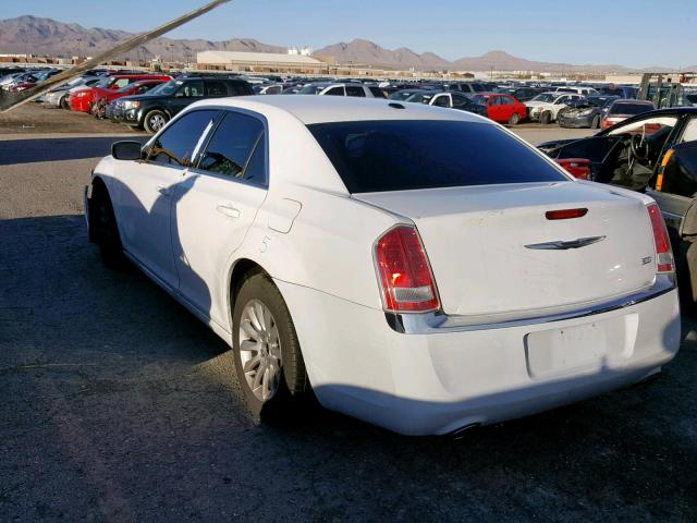 2C3CCAAG4EH118811 - 2014 CHRYSLER 300 WHITE photo 3