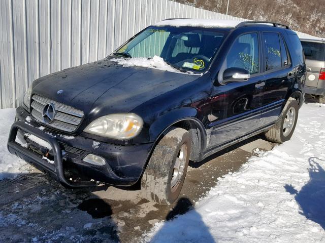 4JGAB57E84A514767 - 2004 MERCEDES-BENZ ML 350 BLACK photo 2