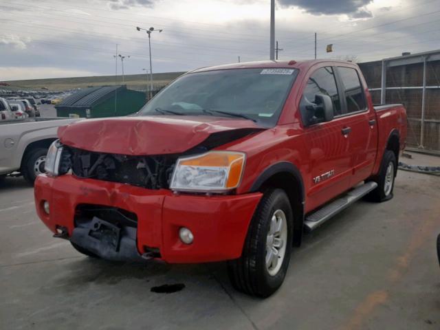 1N6AA0EC1CN306438 - 2012 NISSAN TITAN S RED photo 2