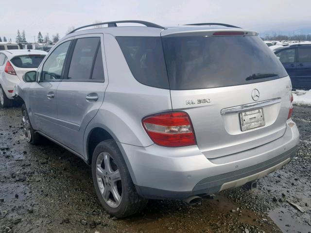 4JGBB86E57A176658 - 2007 MERCEDES-BENZ ML 350 SILVER photo 3