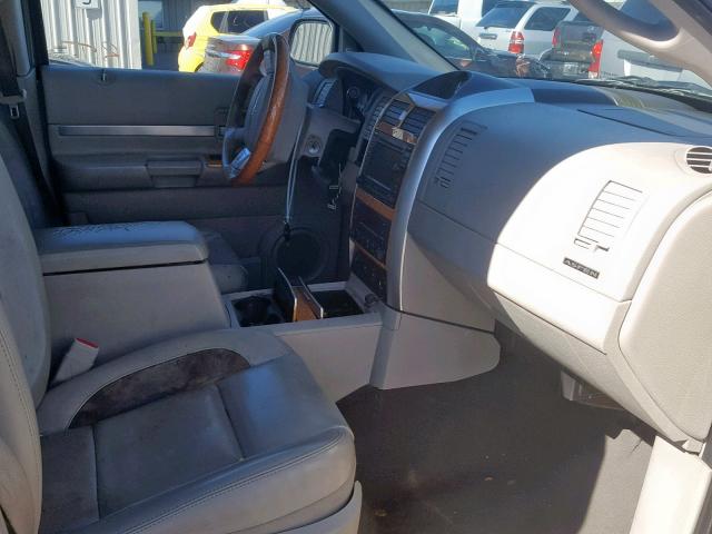 1A8HX58227F571491 - 2007 CHRYSLER ASPEN LIMI GRAY photo 5