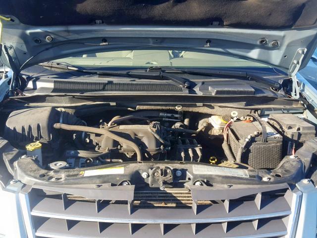 2A4RR4DE8AR137988 - 2010 CHRYSLER TOWN & COU CHARCOAL photo 7