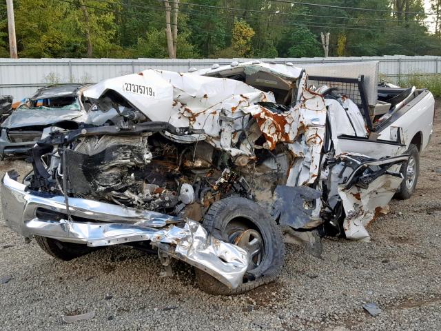 3C63R3GL5HG762601 - 2017 RAM 3500 ST WHITE photo 2