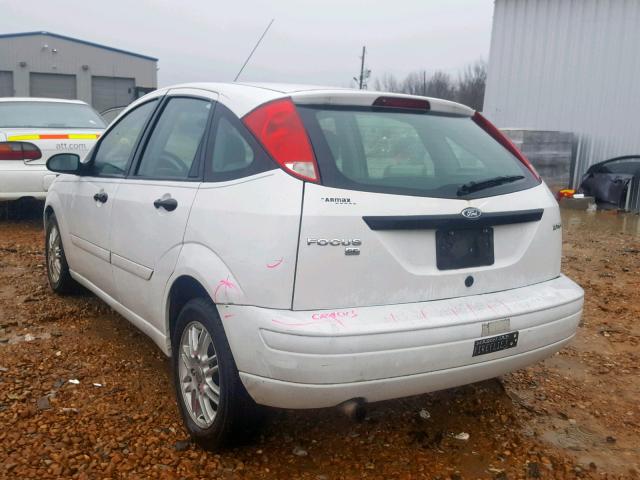 3FAFP37N65R141614 - 2005 FORD FOCUS ZX5 WHITE photo 3