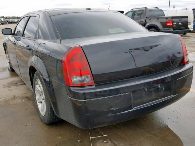 2C3LA43R97H859920 - 2007 CHRYSLER 300 BLACK photo 3