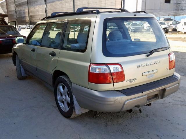 JF1SF65561H712858 - 2001 SUBARU FORESTER S GOLD photo 3