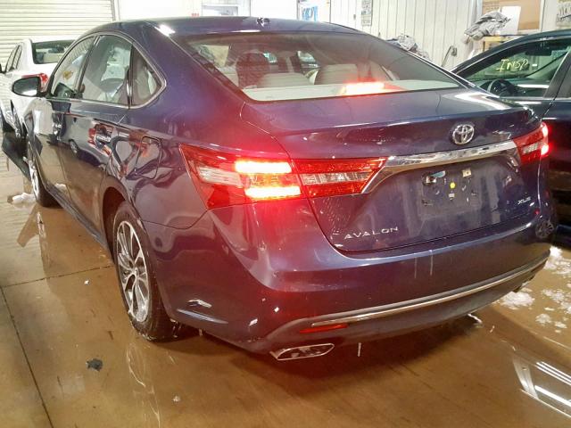 4T1BK1EBXJU281586 - 2018 TOYOTA AVALON XLE BLUE photo 3