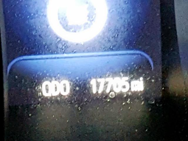 4T1BK1EBXJU281586 - 2018 TOYOTA AVALON XLE BLUE photo 8