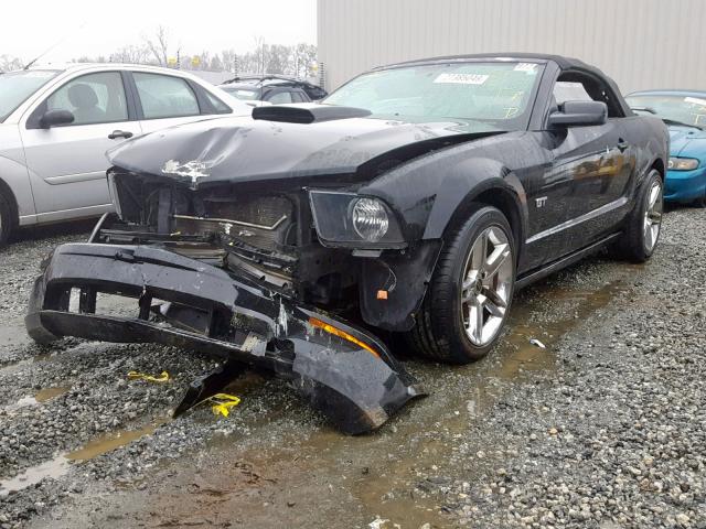 1ZVHT85H675324913 - 2007 FORD MUSTANG GT BLACK photo 2