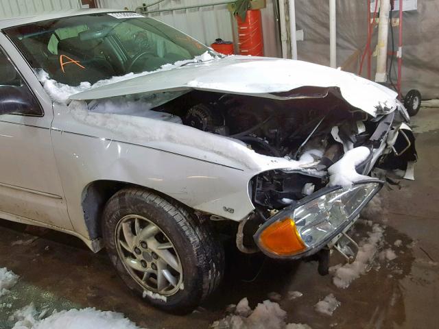 1G2NF52E44M575487 - 2004 PONTIAC GRAND AM WHITE photo 9