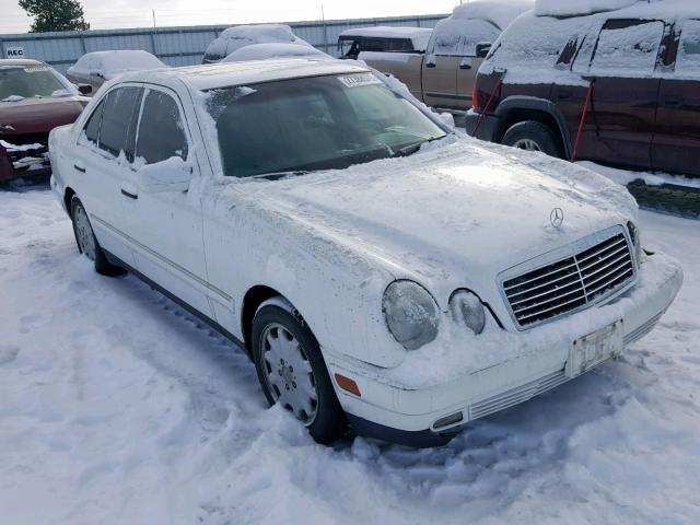 WDBJF25H8XA821265 - 1999 MERCEDES-BENZ E 300TD WHITE photo 1