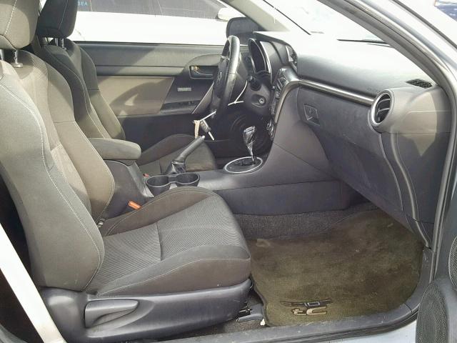 JTKJF5C77E3067475 - 2014 TOYOTA SCION TC GRAY photo 5