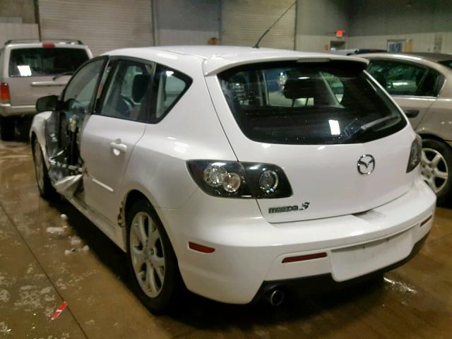 JM1BK344981840897 - 2008 MAZDA 3 HATCHBAC WHITE photo 3