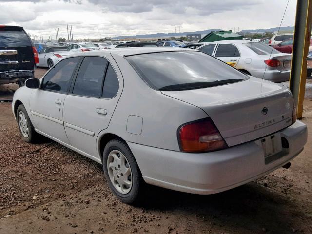 1N4DL01D5WC192085 - 1998 NISSAN ALTIMA XE WHITE photo 3