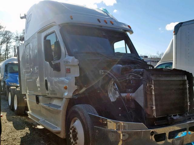 1FUJGLD55FLGL3507 - 2015 FREIGHTLINER CASCADIA 1 WHITE photo 1