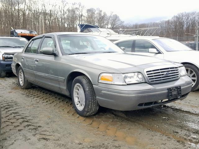 2FAFP74W31X150545 - 2001 FORD CROWN VICT GRAY photo 1