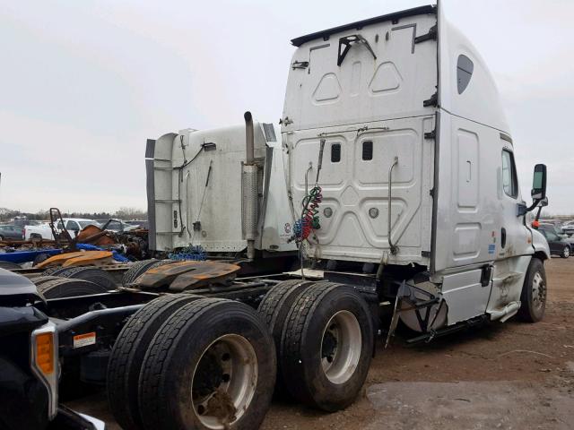 1FUJGLD55ELFH6896 - 2014 FREIGHTLINER CASCADIA 1 WHITE photo 4