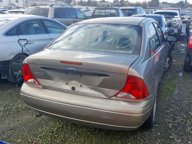 1FAFP33Z83W282137 - 2003 FORD FOCUS LX TAN photo 4