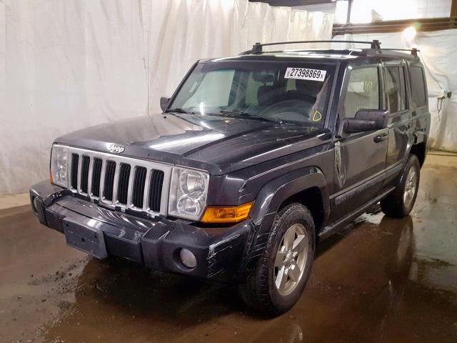 1J8HG48KX8C114537 - 2008 JEEP COMMANDER BLACK photo 2