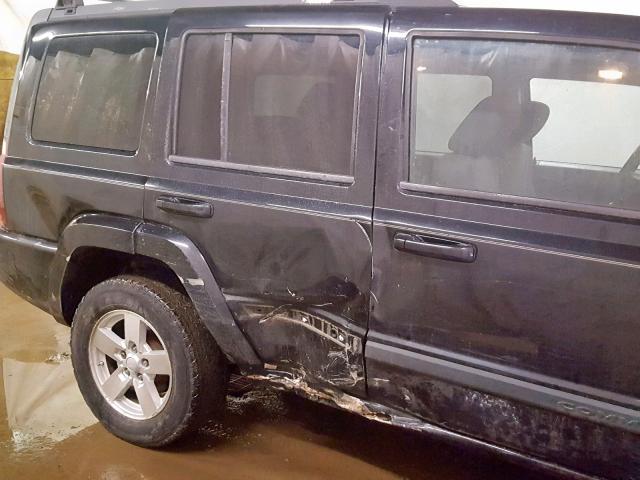 1J8HG48KX8C114537 - 2008 JEEP COMMANDER BLACK photo 9