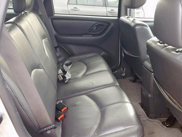 4F2CZ06114KM32433 - 2004 MAZDA TRIBUTE ES 银色 照片 6