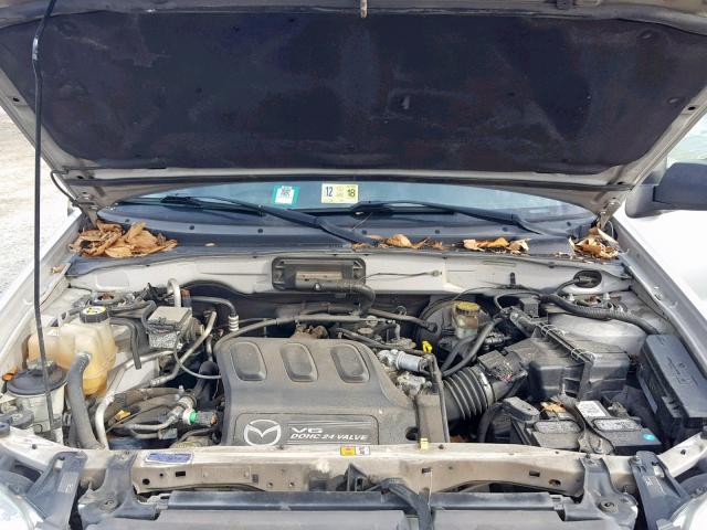 4F2CZ06114KM32433 - 2004 MAZDA TRIBUTE ES 银色 照片 7