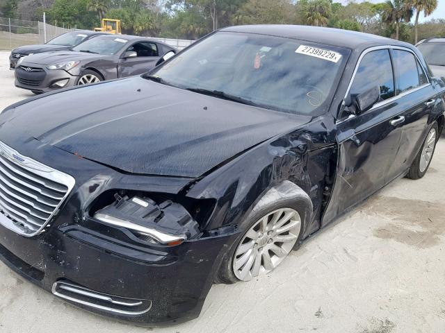 2C3CCAAG5DH561466 - 2013 CHRYSLER 300 BLACK photo 9