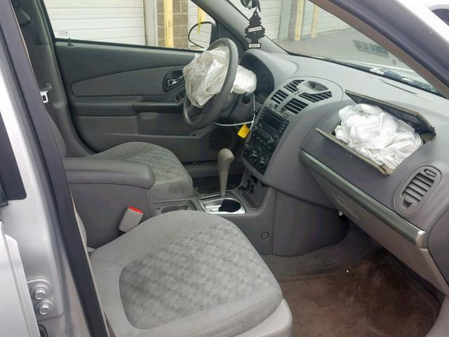 1G1ZT64805F196374 - 2005 CHEVROLET MALIBU MAX 银色 照片 5