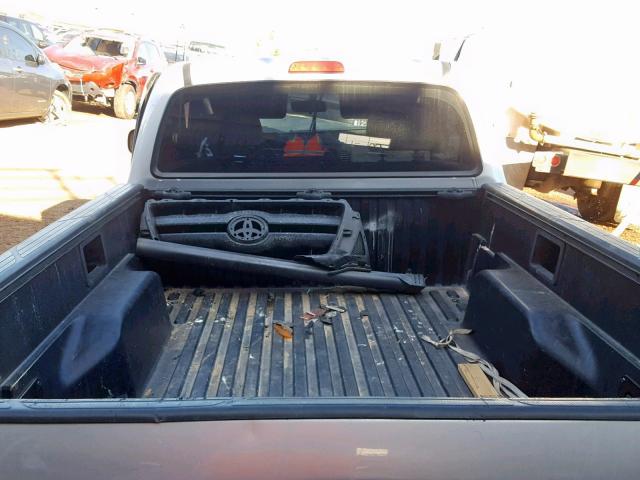 5TENX22NX6Z277401 - 2006 TOYOTA TACOMA SILVER photo 6