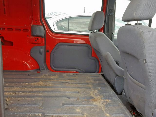 NM0LS6BN7BT053084 - 2011 FORD TRANSIT CO RED photo 6