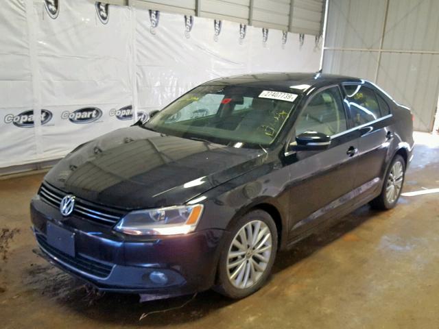 3VW3L7AJ8DM271389 - 2013 VOLKSWAGEN JETTA TDI BLUE photo 2