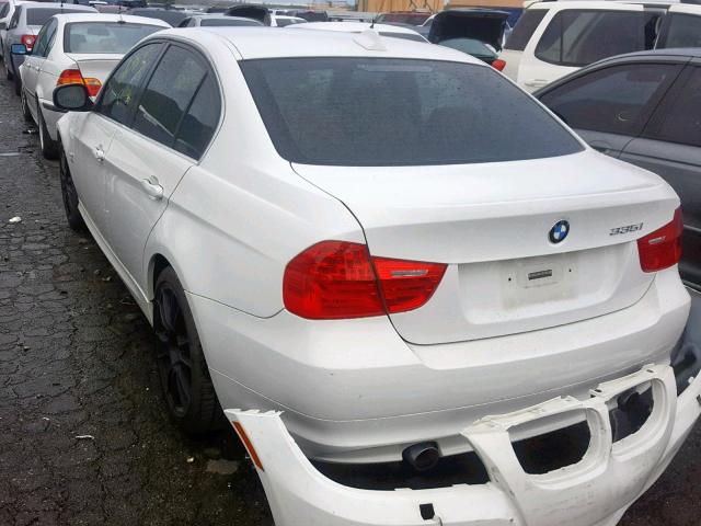 WBAPL3C54AA776008 - 2010 BMW 335 XI WHITE photo 3