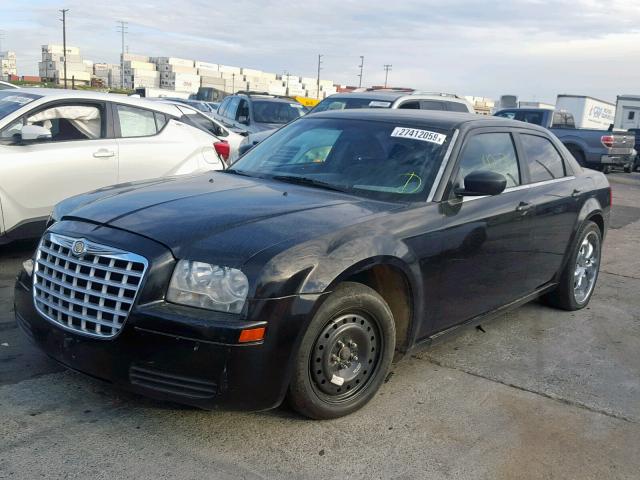 2C3KA43R07H707732 - 2007 CHRYSLER 300 BLACK photo 2