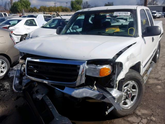 2GTEC19V931379817 - 2003 GMC NEW SIERRA WHITE photo 2