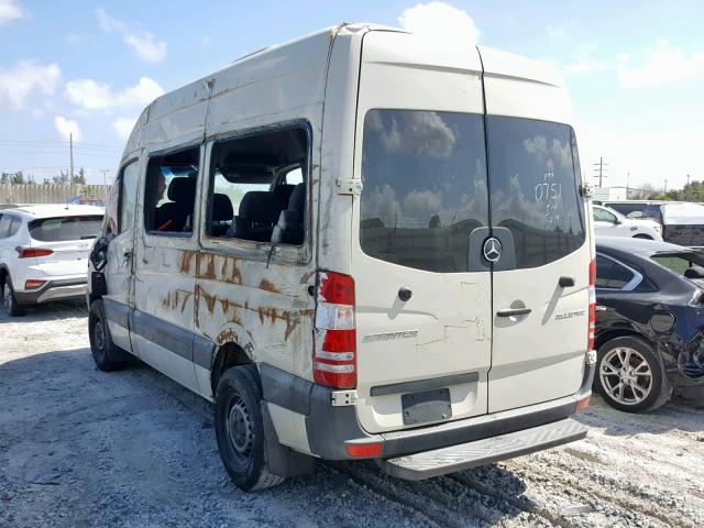 WDZPE7DD7GP280751 - 2016 MERCEDES-BENZ SPRINTER 2 BEIGE photo 3