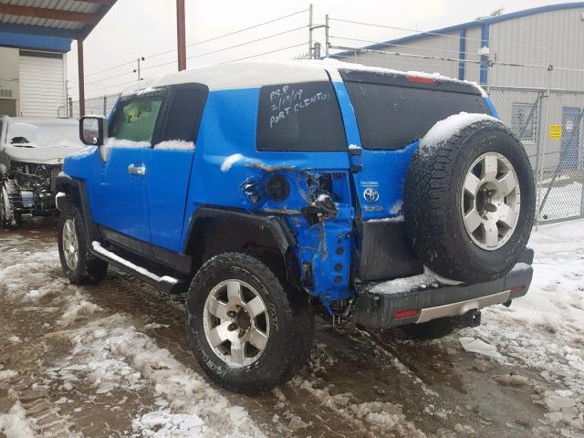 JTEBU11F070012435 - 2007 TOYOTA FJ CRUISER BLUE photo 3