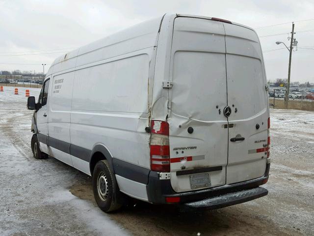 WD3PE8DC1F5965474 - 2015 MERCEDES-BENZ SPRINTER 2 WHITE photo 3