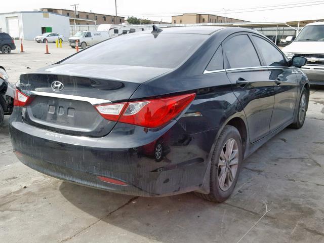 5NPEB4AC3BH252945 - 2011 HYUNDAI SONATA GLS BLACK photo 4