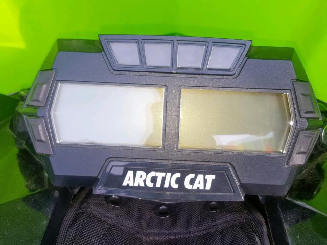 4UF18SNW0JT114529 - 2018 ARCTIC CAT ZR8000 GREEN photo 8