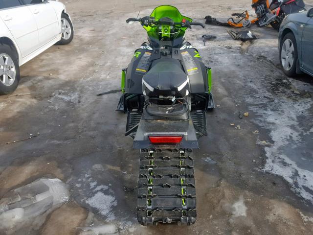 4UF18SNW0JT114529 - 2018 ARCTIC CAT ZR8000 GREEN photo 9