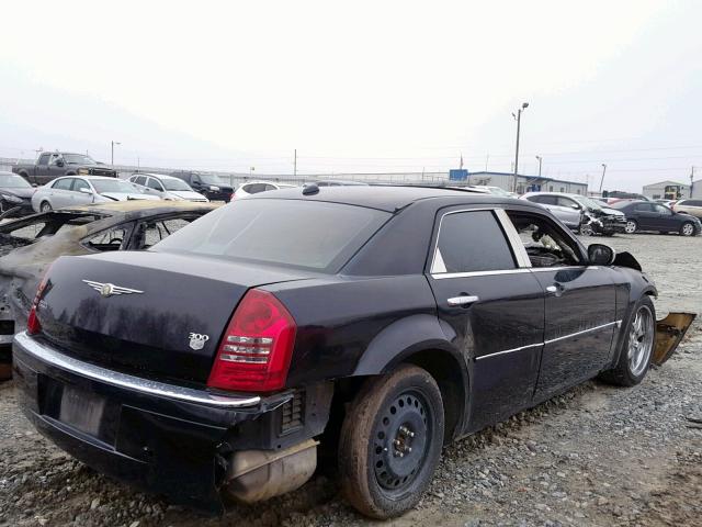 2C3KA63H06H113160 - 2006 CHRYSLER 300C BLACK photo 4