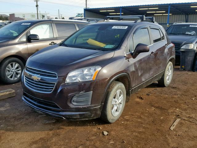 KL7CJRSB8FB118806 - 2015 CHEVROLET TRAX 1LT BROWN photo 2